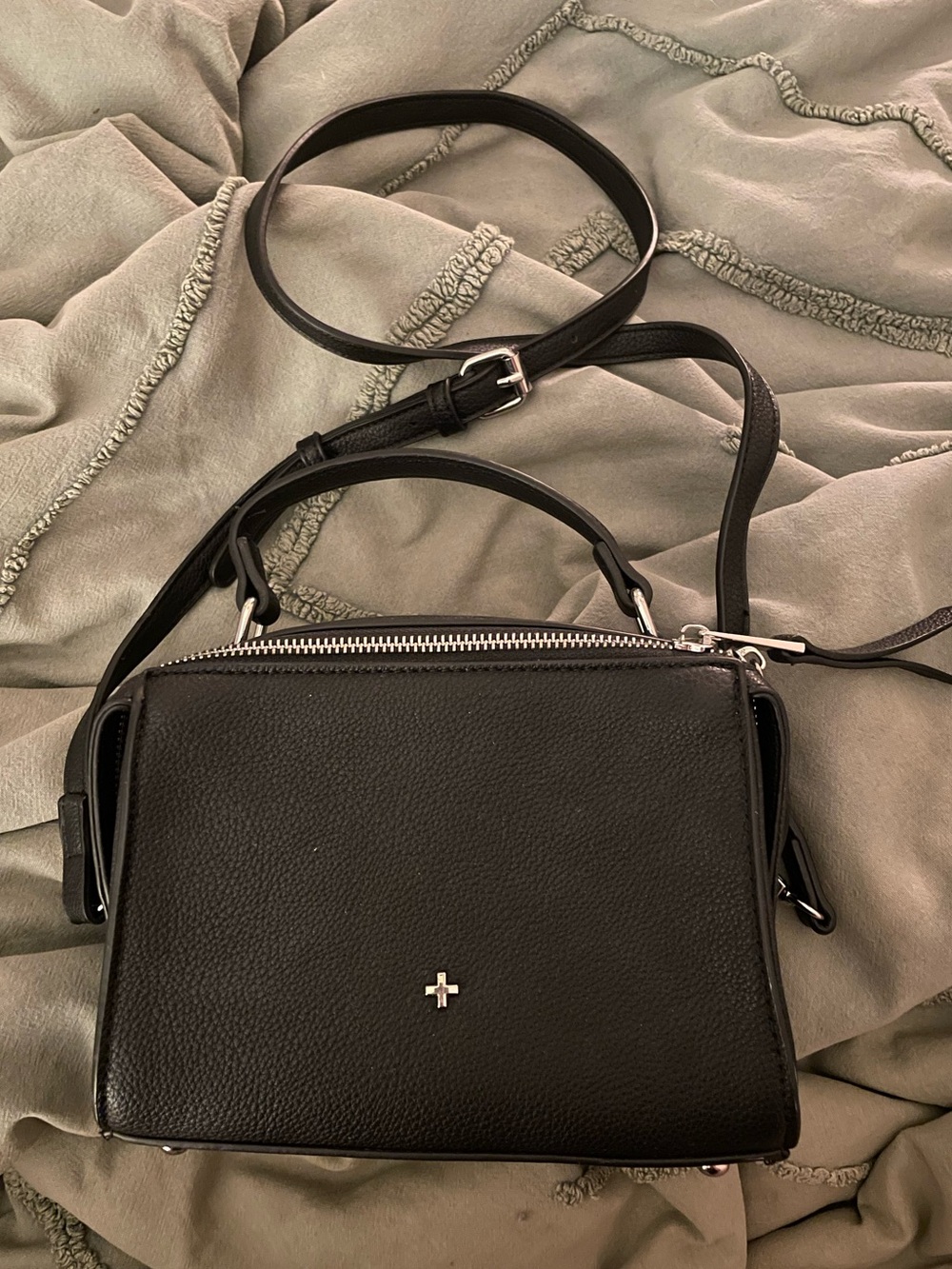 peta + jain dylan handbag in black from princess polly🖤